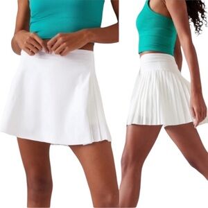 Athleta Advantage Skort Skirt White Pleated Tennis Pickleball Athleisure Wear S